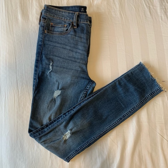 Hollister High-rise Skinny Jeans - Picture 3 of 6